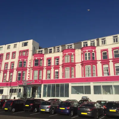 Tiffany's Hotel Отели рядом с достопримечательностью «Парк Джинн-сквер»