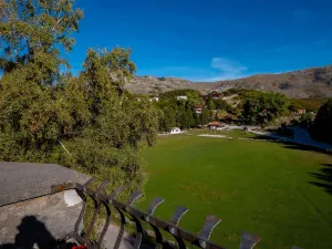 Natyral Razma Resort