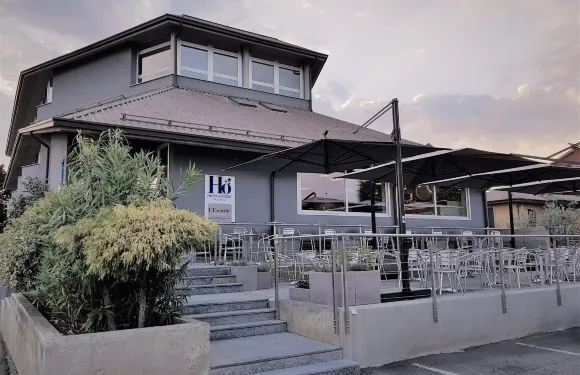 奧利吉歐馬爾彭薩酒店