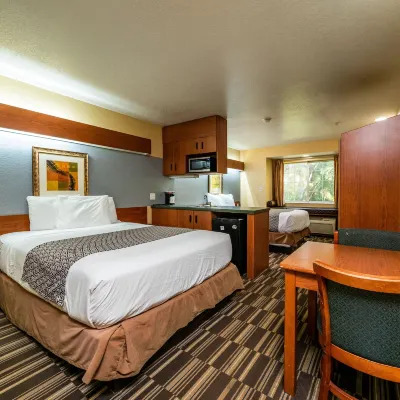 Microtel Inn & Suites by Wyndham Ocala Hotels near Walmart Supercenter