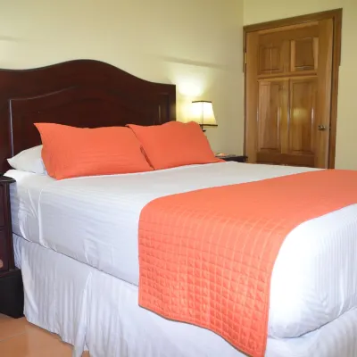Hotel Verona Hotels near Forest FESITRANH