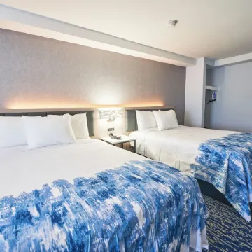 All Seasons Inn & Suites