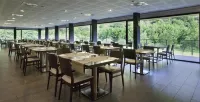 Balneario Elgorriaga - breakfast