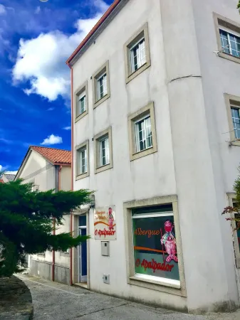 Albergue o Apalpador Отели в г. Голада