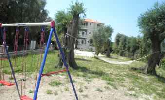 Kanali Village Parga