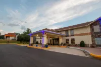 Days Inn & Suites by Wyndham Commerce Hotels near Kroger