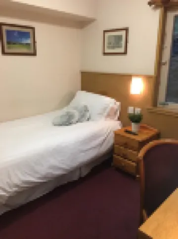 テラ ノヴァ ホテル アバディーンのホテル