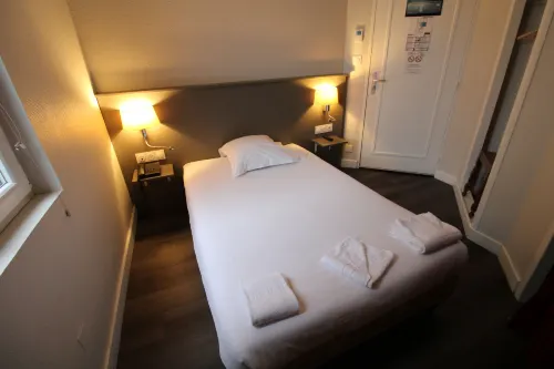 Hôtel le Casabianca - พร้อมอาหารเช้า