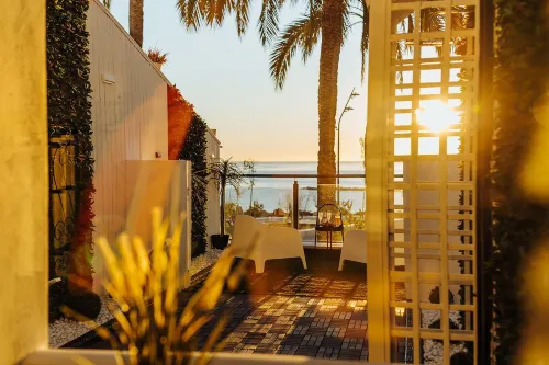 Hostal Luxury Nit I Dia - Pensions