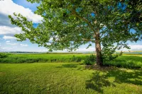 Room 04 - Lake Sumner