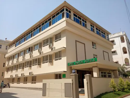 Sreeparthi Hotel Hotels in Puttaparthi