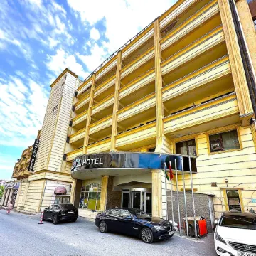 Amazon Hotel Baku Отели рядом с достопримечательностью «Крепость Рамана»