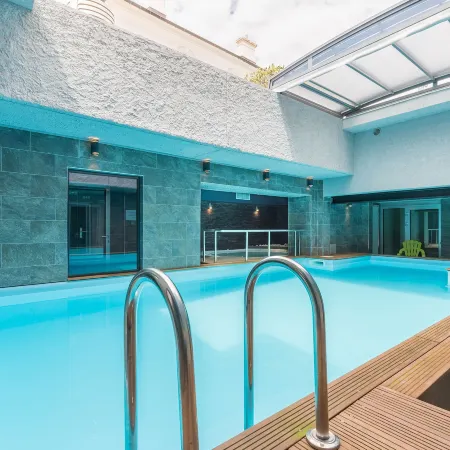 Hotel Brise de Mer - Piscine intérieure & extérieure