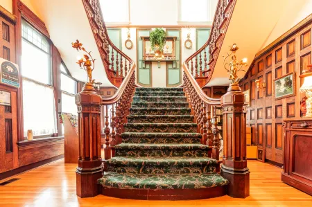 Amethyst Inn Отели в г. Виктория