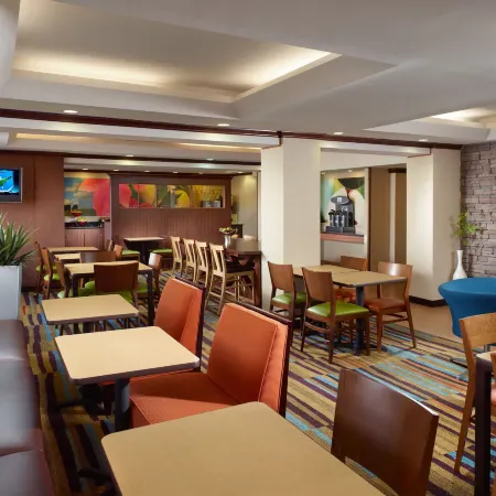 Fairfield Inn & Suites Clarksville