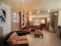 Hôtel le Chardon Bleu Hotels in Var