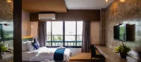 Tamsabai Hotel - parking