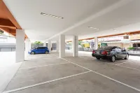 CLAY UDONTHANI - Parkering