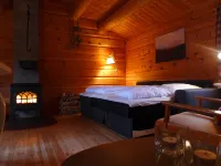 Velfjord Camping & Hytter فنادق في برونويسوند