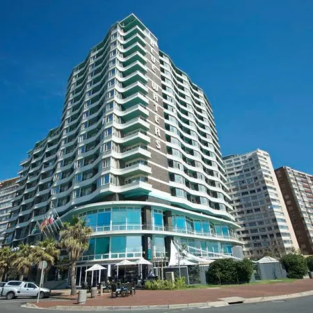 Blue Waters Hotel