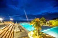 Hotel Club San Diego - Pools