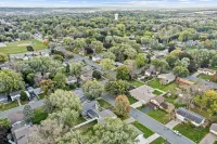 South Saint Paul 5 Bedroom - Kraft Gallery by Minne-Getaway