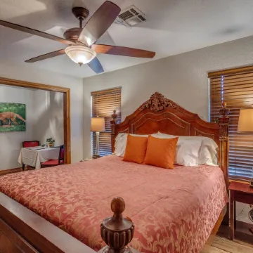 The Whispering Pines Inn Bed & Breakfast