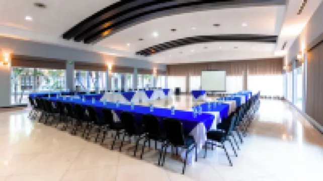 InHouse Select Hacienda Tres Rios