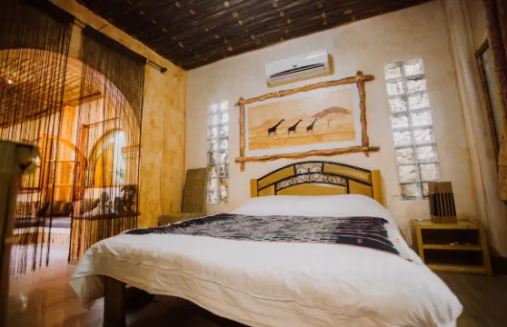 卡弗洛瀉湖酒店