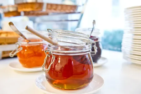 Bloomrooms @ Link Road Отели рядом с достопримечательностью «Нешнел Зулоджикал Парк, Дели»