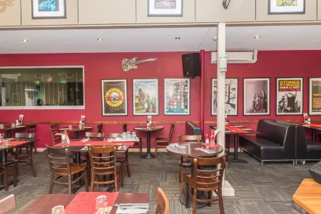 Ramada by Wyndham Hervey Bay Отели в г. Херви-Бэй