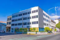 아옌다 프리다 코스타 아술  호텔