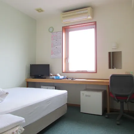Hotel Nishi in Fujisan