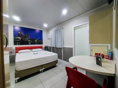Calamares Hotel São Caetano Отели рядом с достопримечательностью «Sagrada Familia Church»