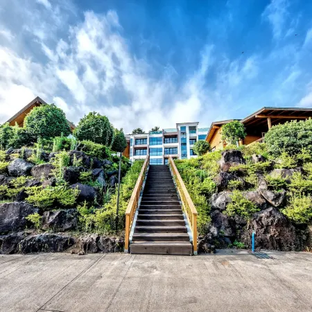 Ive Resort Jeju Отели рядом с достопримечательностью «Храм Попхваса»