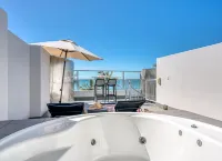 On the Beach Noosa Resort - parcheggio