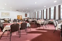 Hotel Plus Hotels in Senec