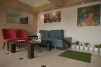 Hotel River Retreat