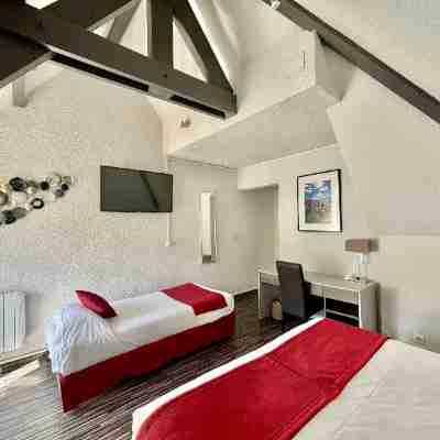 Hôtel de France Contact-Hôtel Rooms