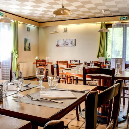 Hôtel Inn Design & Restaurant Bourges