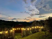 Ecofuratena Glamping & Experience Hôtels à : Útica