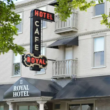 Royal Hotel Chilliwack