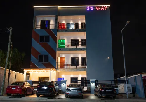 Js Way Apartments and Executive Hotel