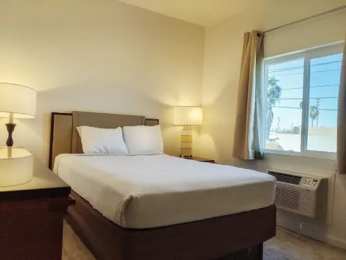 Anchor Pointe Inn Hotels in San Pedro
