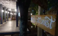 Q Hotel Mayangan Hotels in Pamanukan