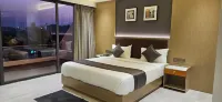 hotel skyro inn - balcony