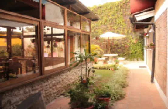 Dai Nonni Hotel Hotels near Zona 14