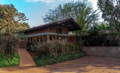 Lilac Hideaway Hotels in Oldeani