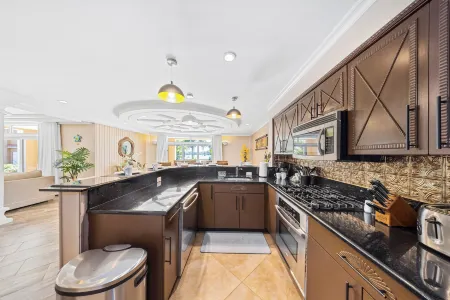 Divi Village Condo 33 J.e. Irausquin Blvd 93