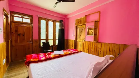 Snow and field view Homestay